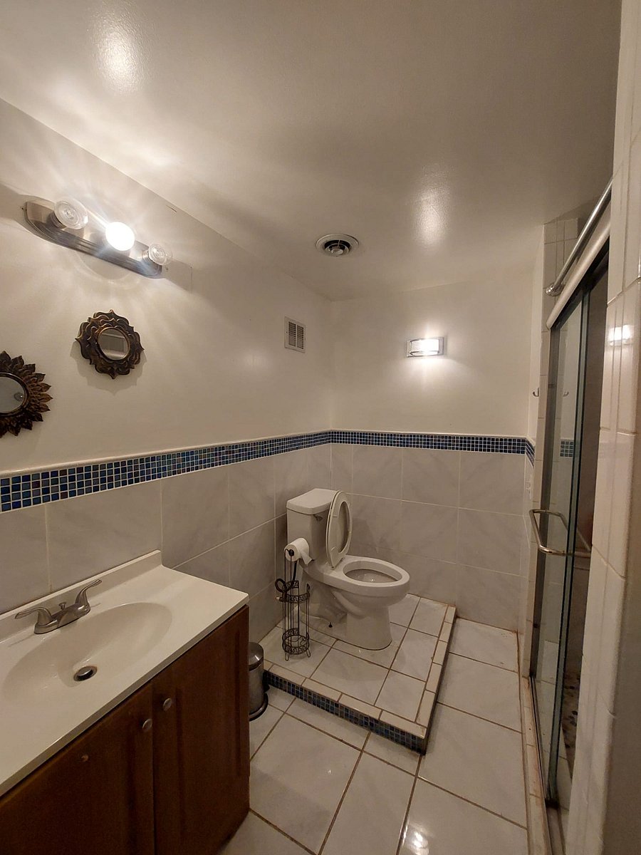 Full Bath