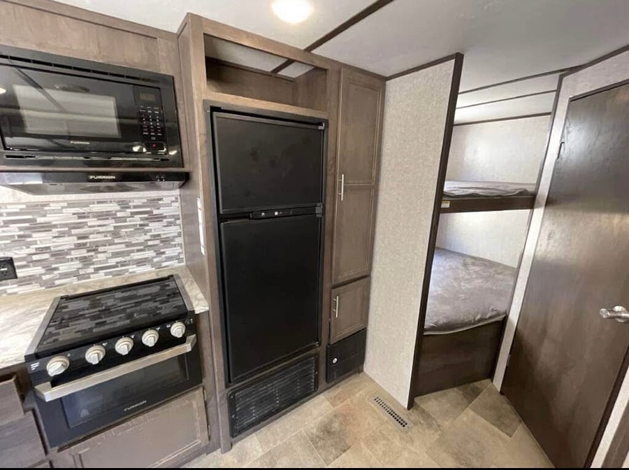 Furnished Finder property 868133_1 photo 6