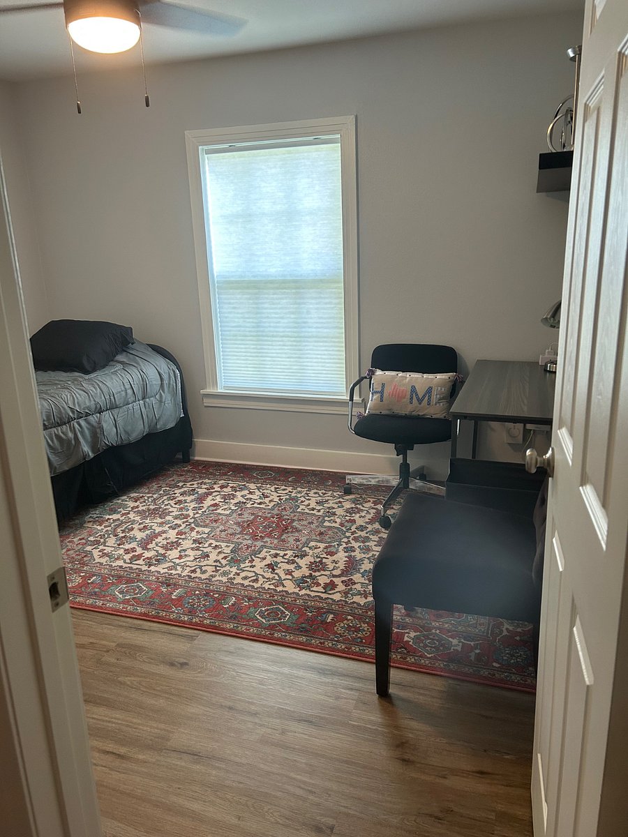 Furnished Finder property 868142_1 photo 14