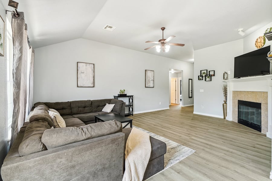 Furnished Finder property 868160_1 photo 5