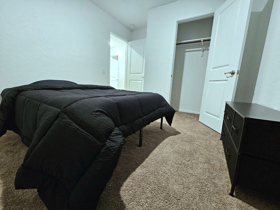 Furnished Finder property 868163_1 photo 7