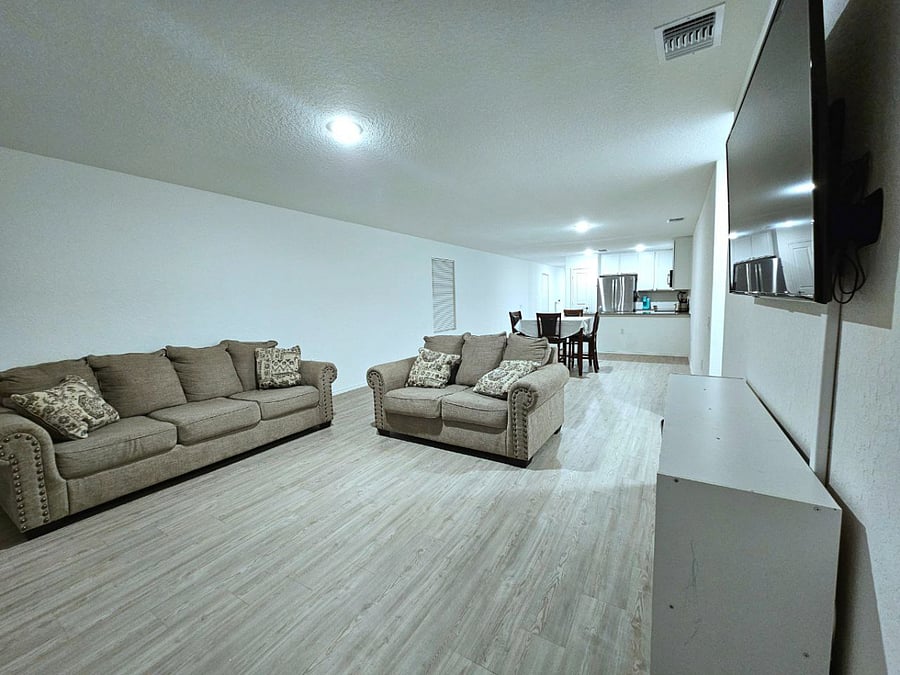 Furnished Finder property 868163_1 photo 10