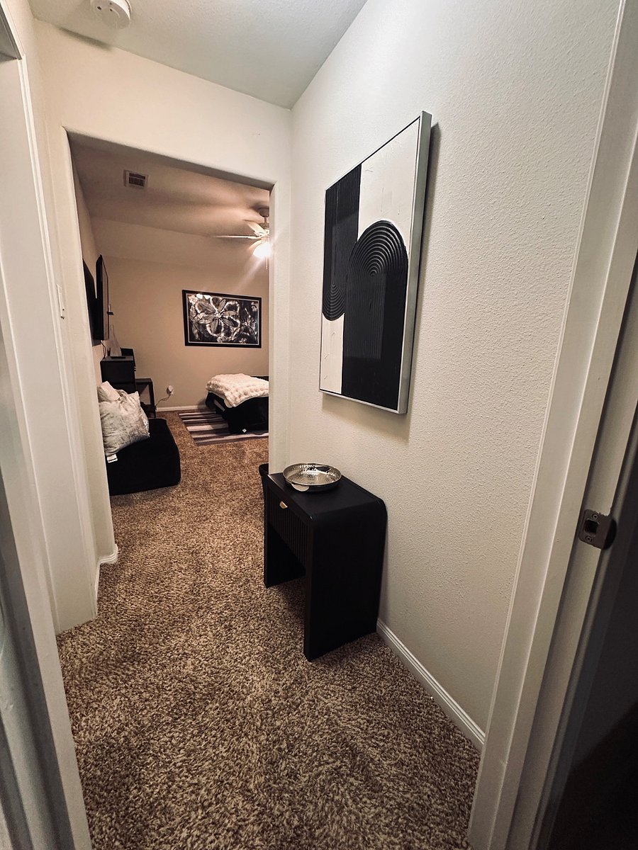 Furnished Finder property 868167_3 photo 4
