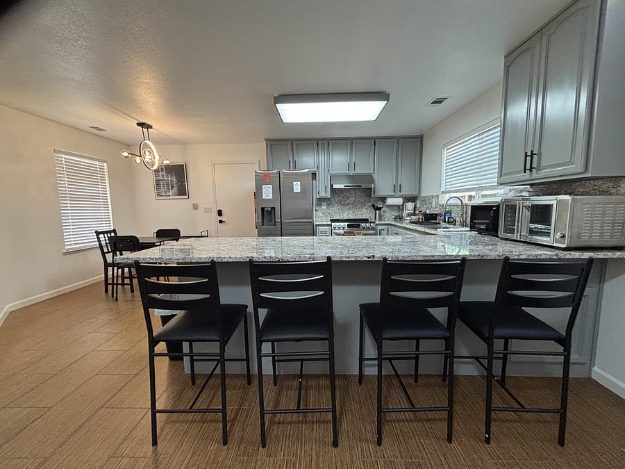 Furnished Finder property 868182_1 photo 13