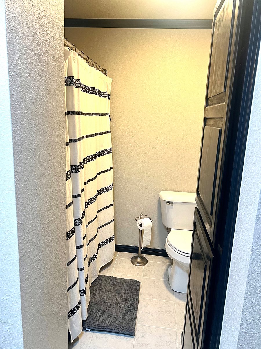 Furnished Finder property 868208_1 photo 16