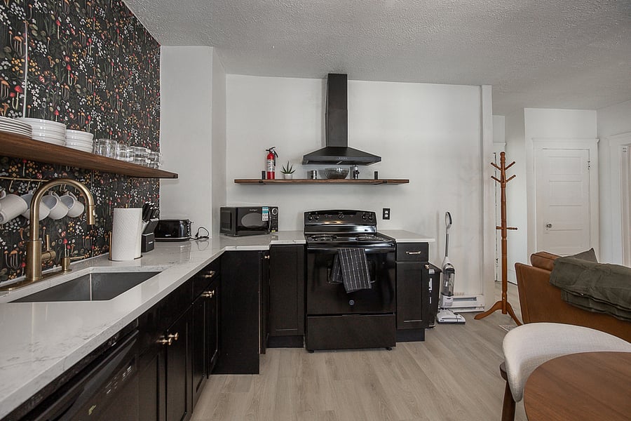 Furnished Finder property 868286_2 photo 5