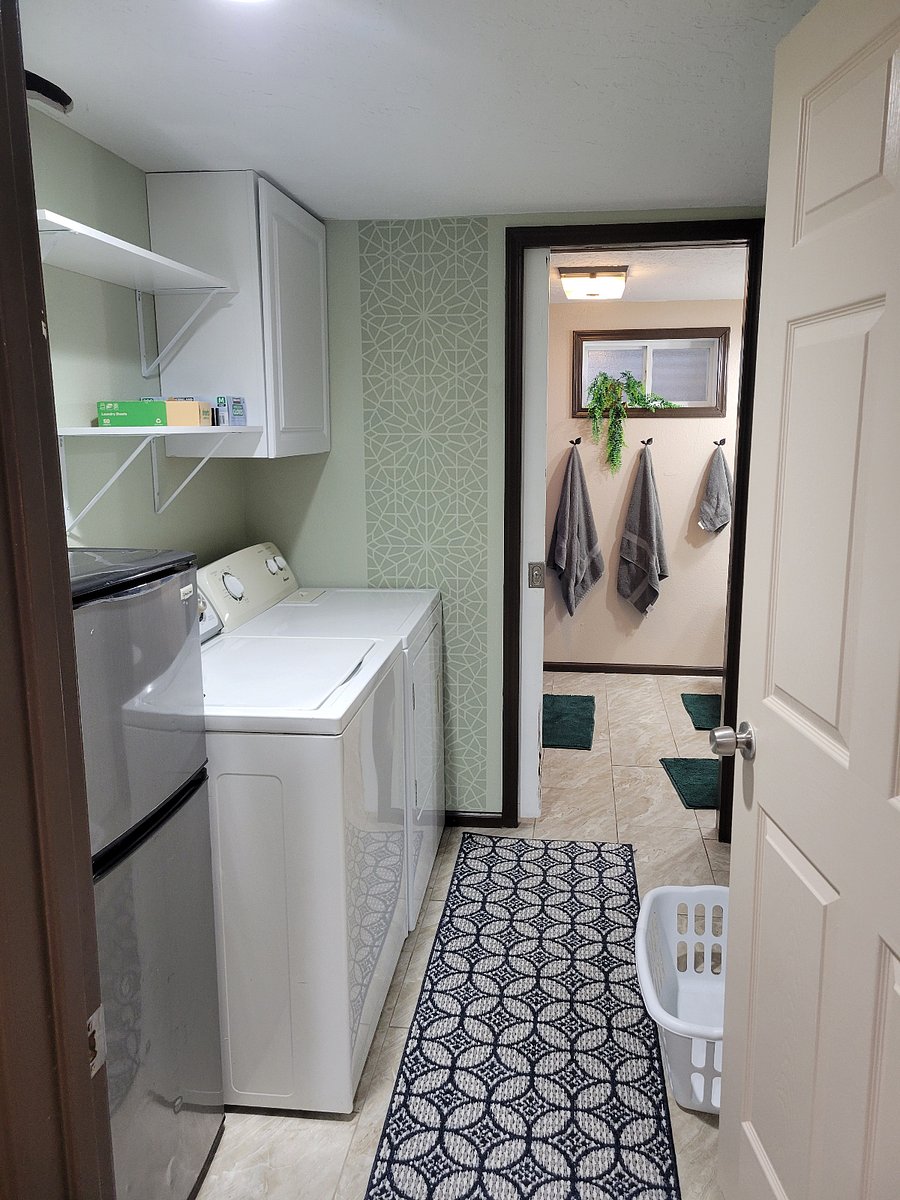Laundry room/private bath