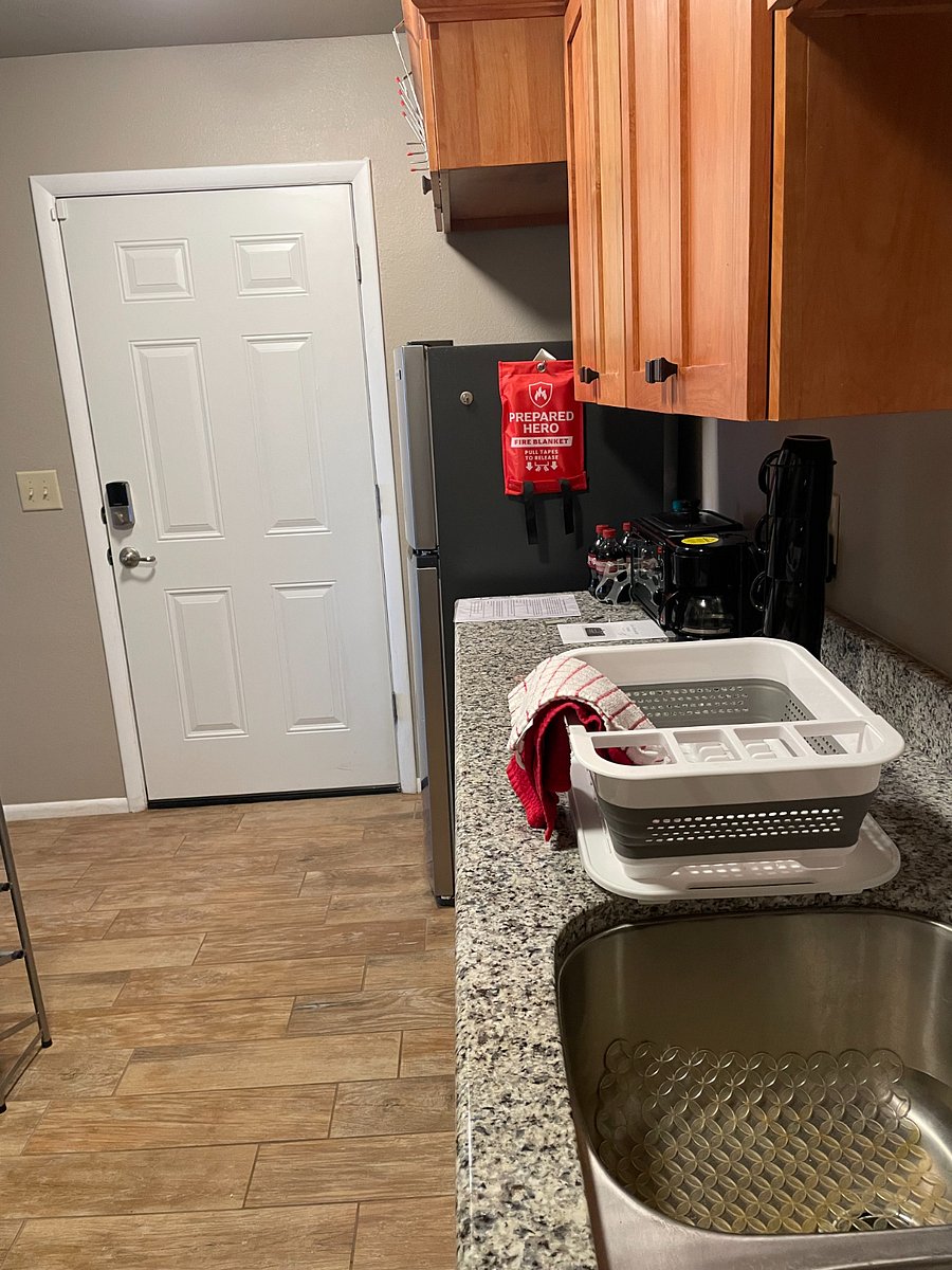 Furnished Finder property 868378_2 photo 8