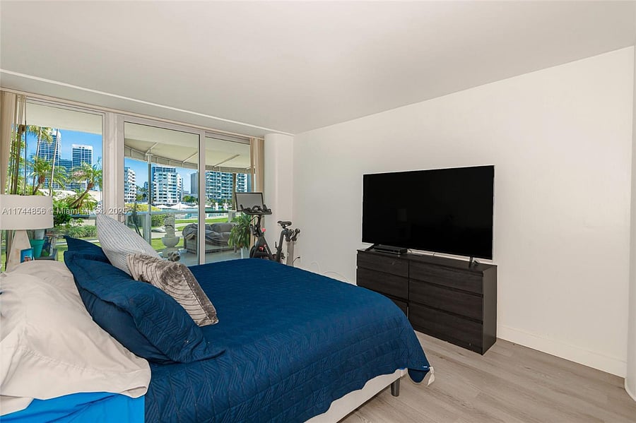 Furnished Finder property 868387_1 photo 3