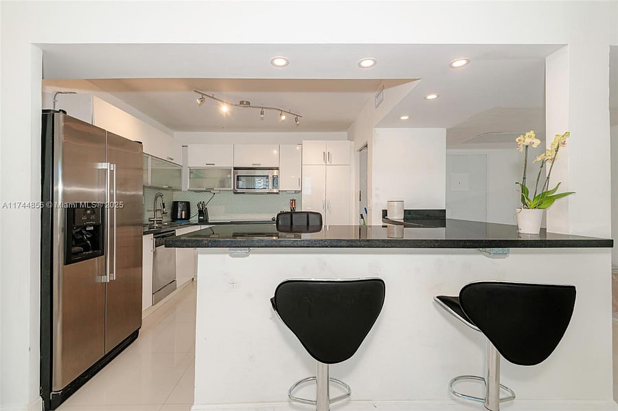 Furnished Finder property 868387_1 photo 12