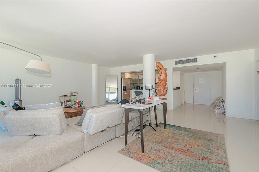 Furnished Finder property 868387_1 photo 13