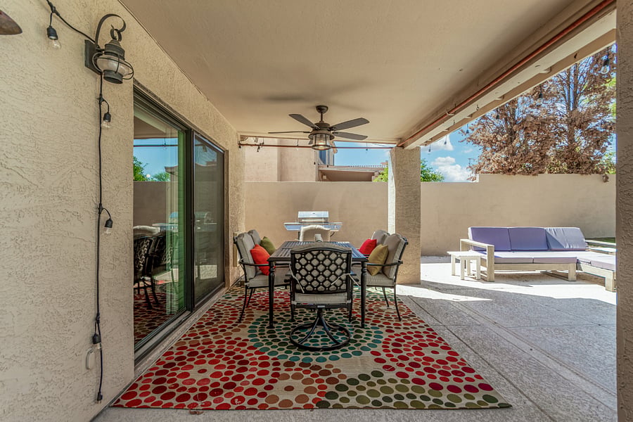 Outdoor dining and grill
