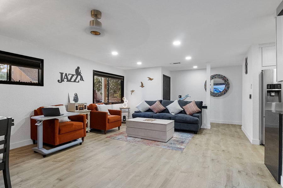 Furnished Finder property 868460_1 photo 12