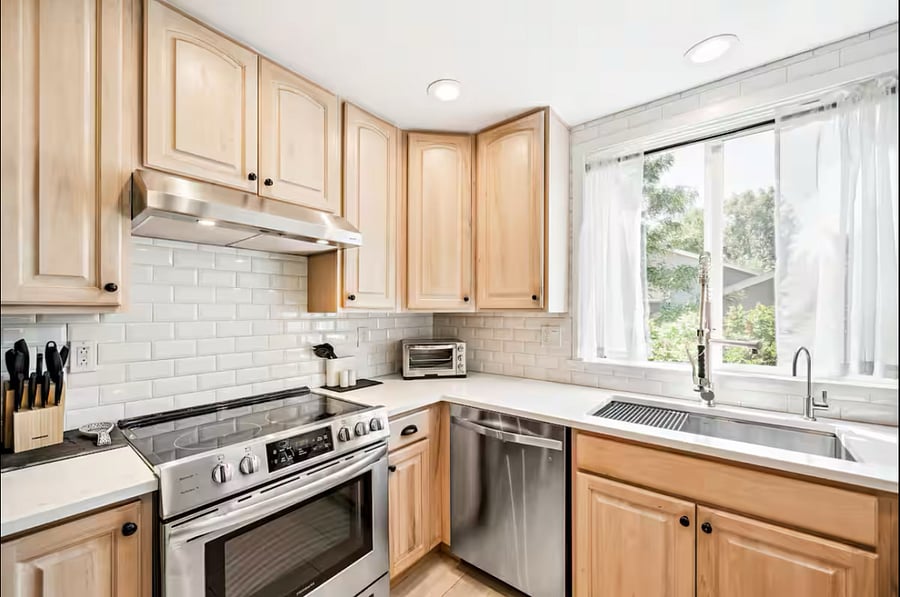 Furnished Finder property 868481_1 photo 4