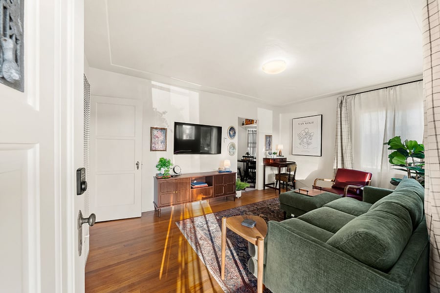 Furnished Finder property 868501_1 photo 9