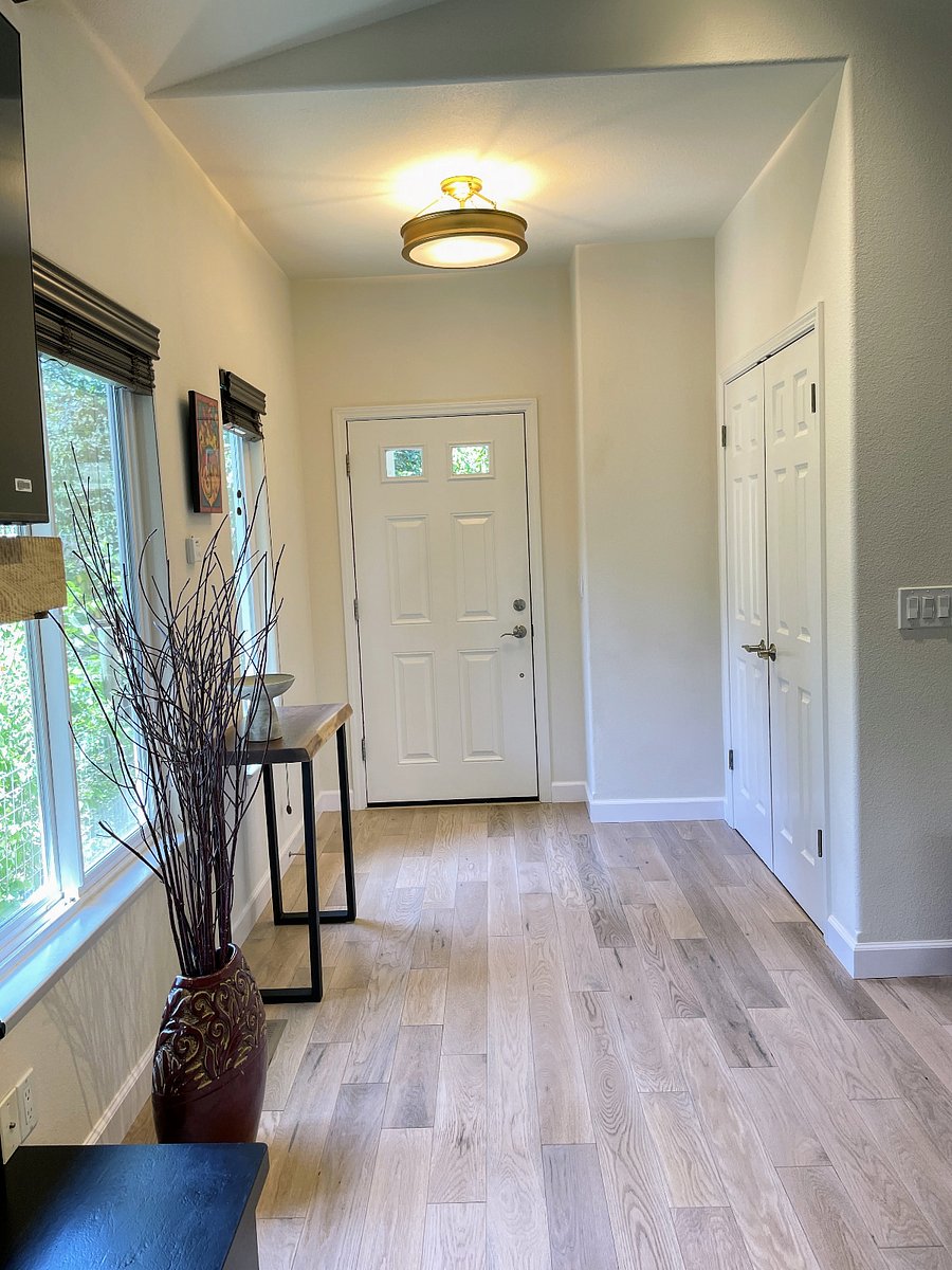 Entry closet
