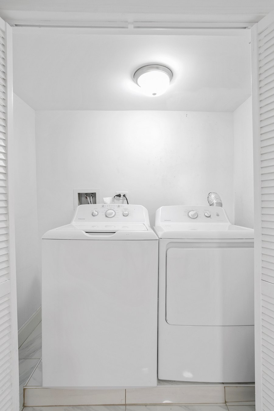 Furnished Finder property 868548_1 photo 6