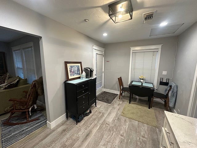 Furnished Finder property 868550_1 photo 3