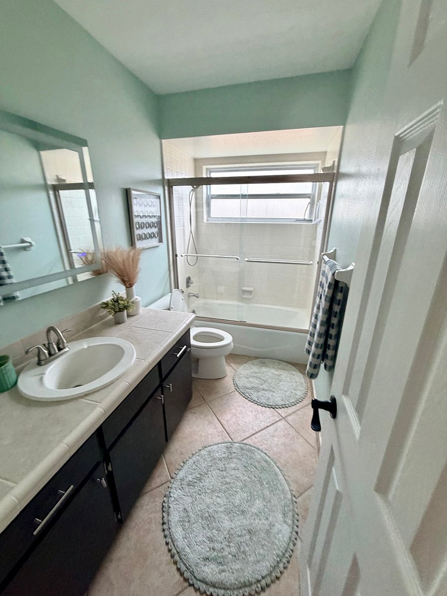 Furnished Finder property 868552_1 photo 23