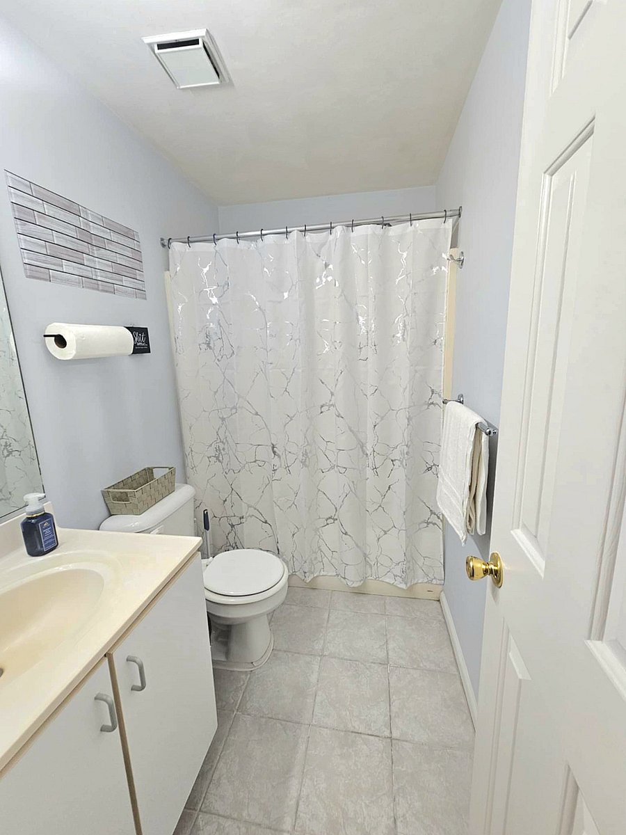 Furnished Finder property 868572_1 photo 4