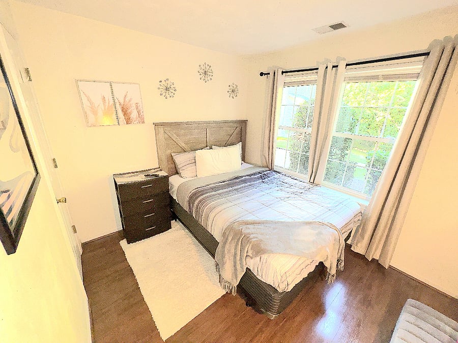 Furnished Finder property 868572_1 photo 3