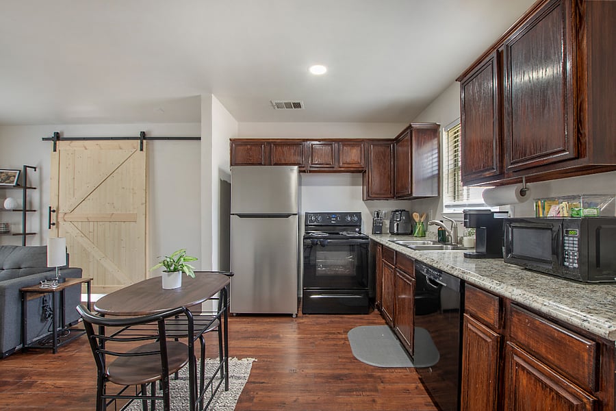 Furnished Finder property 868588_1 photo 4