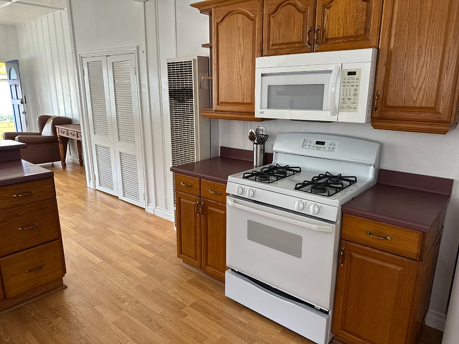 Furnished Finder property 868632_3 photo 9