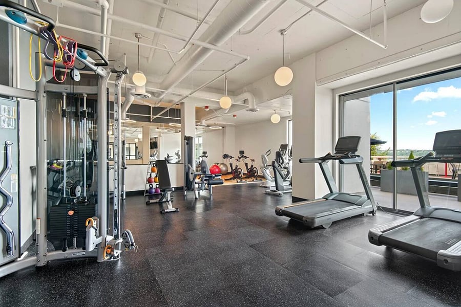 Enjoy the gym to release stress, stay active in the most convenient area.