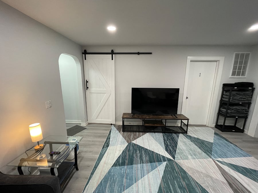 Furnished Finder property 868657_1 photo 3