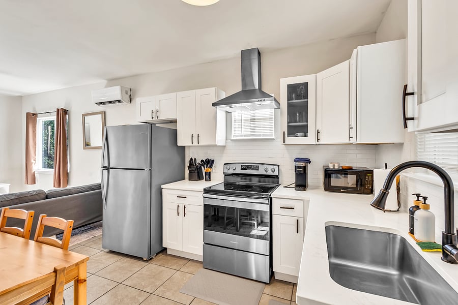 Furnished Finder property 868663_2 photo 8