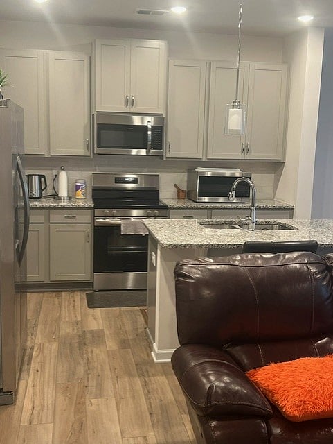 Furnished Finder property 868677_1 photo 3