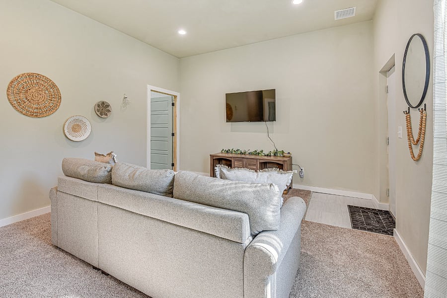 Furnished Finder property 868800_1 photo 22