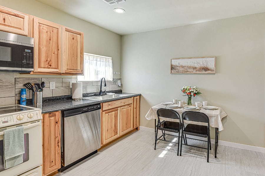 Furnished Finder property 868800_1 photo 15