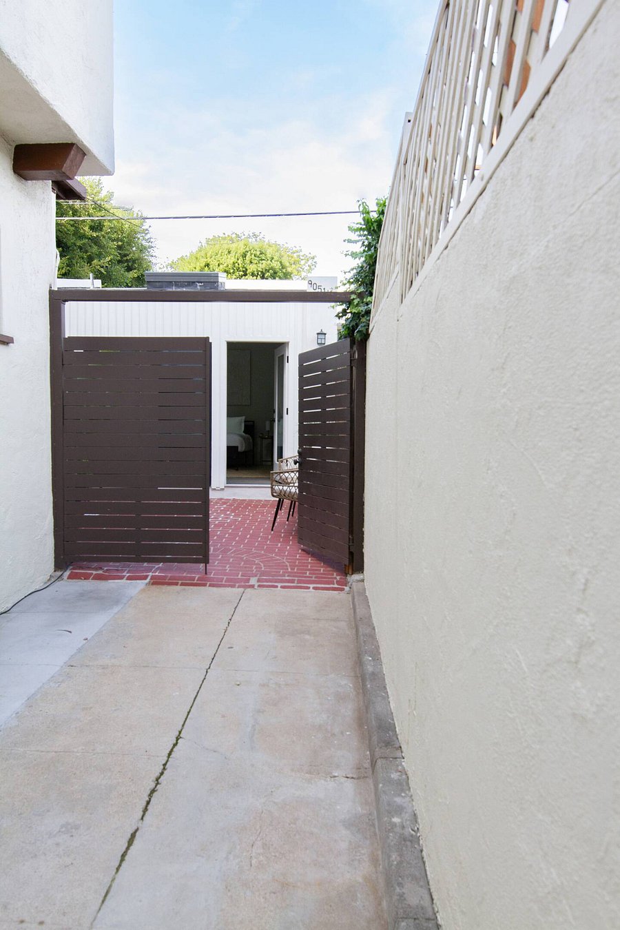 Furnished Finder property 868802_1 photo 35