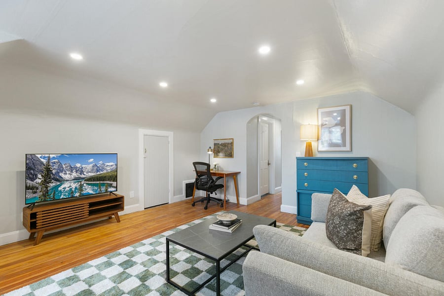 Furnished Finder property 868804_3 photo 2
