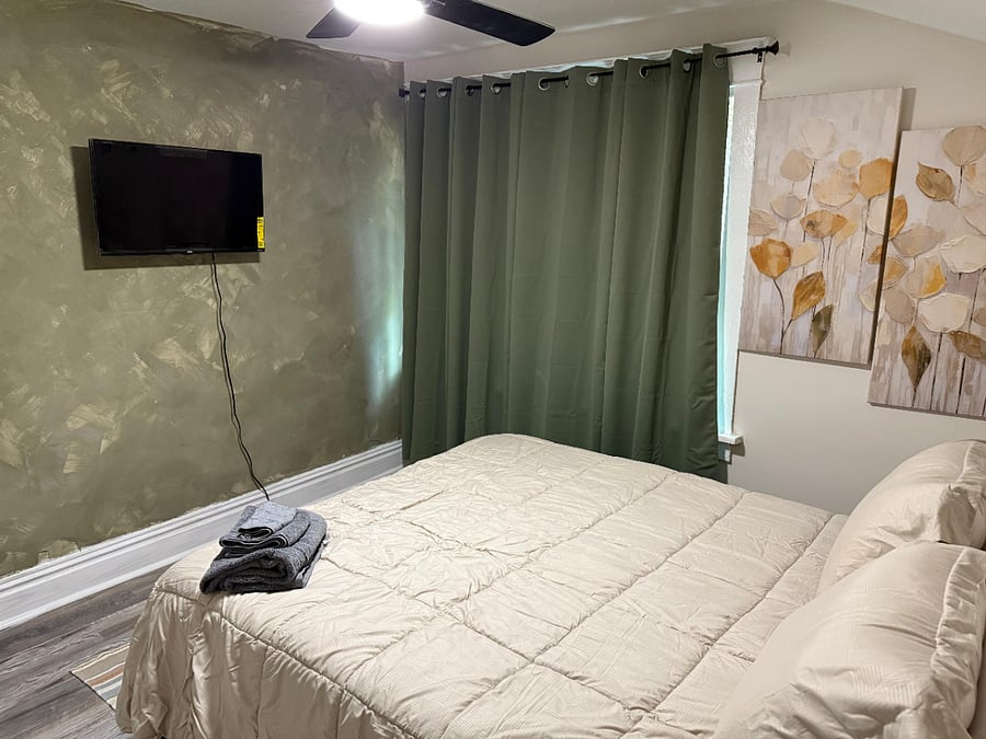 Furnished Finder property 868814_1 photo 8