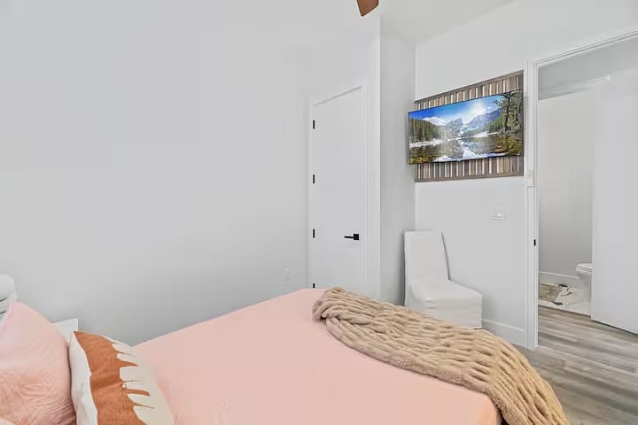 Furnished Finder property 868838_1 photo 9