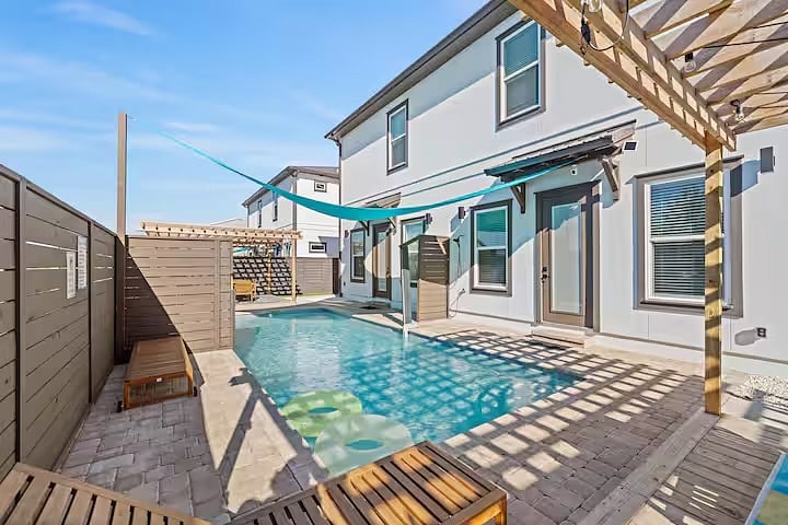 Furnished Finder property 868838_1 photo 26