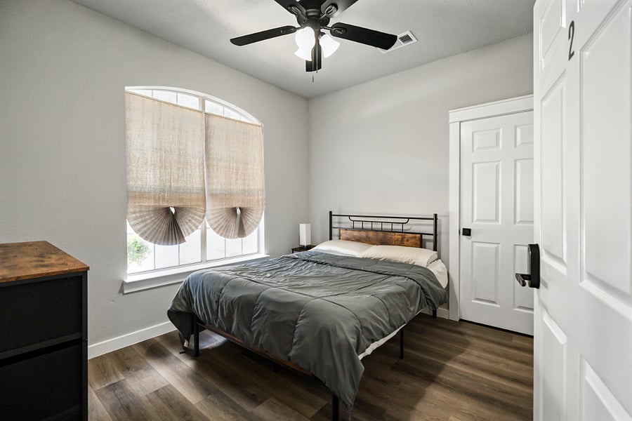 Furnished Finder property 868841_1 photo 4