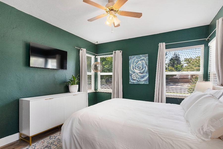 40" TV and storage console in Queen Bedroom