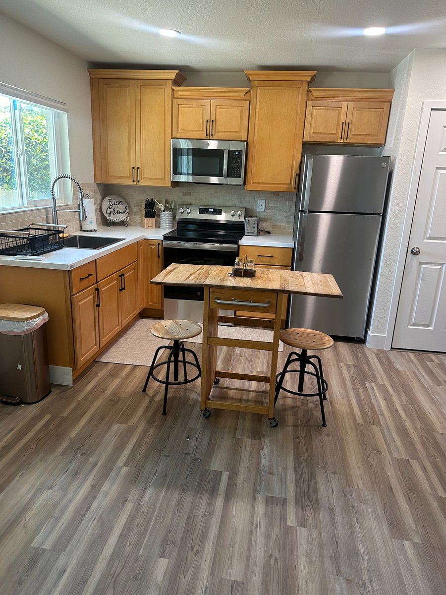 Furnished Finder property 868879_1 photo 3