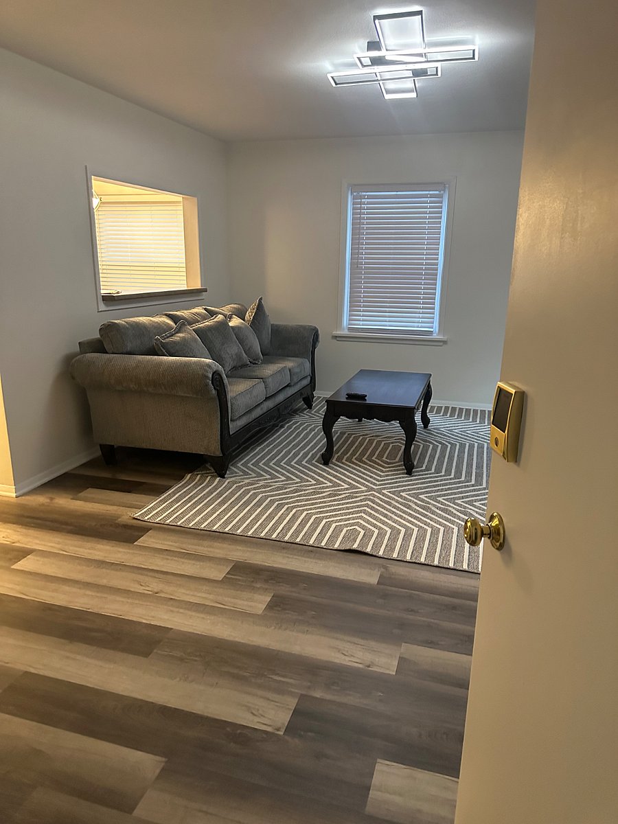 Furnished Finder property 868882_1 photo 4