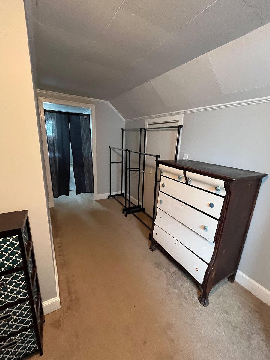 Upstair Bedroom 3