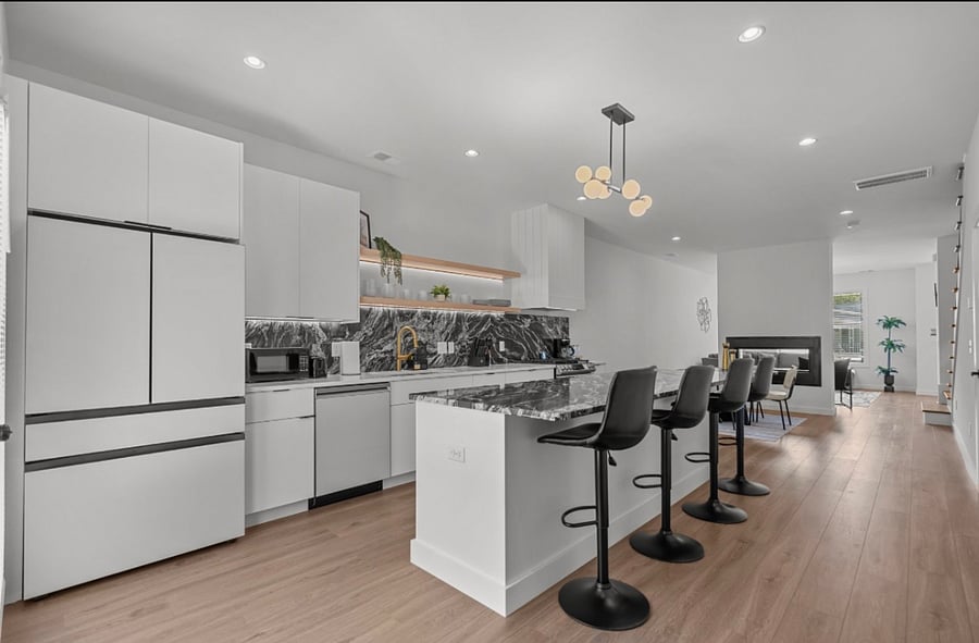 Furnished Finder property 868975_1 photo 11
