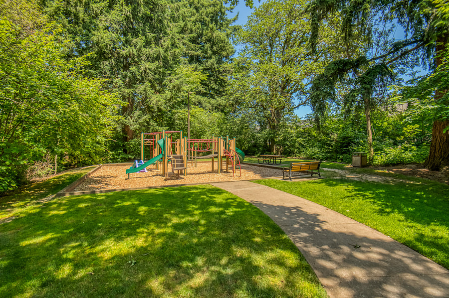 Furnished Finder property 869012_1 photo 25