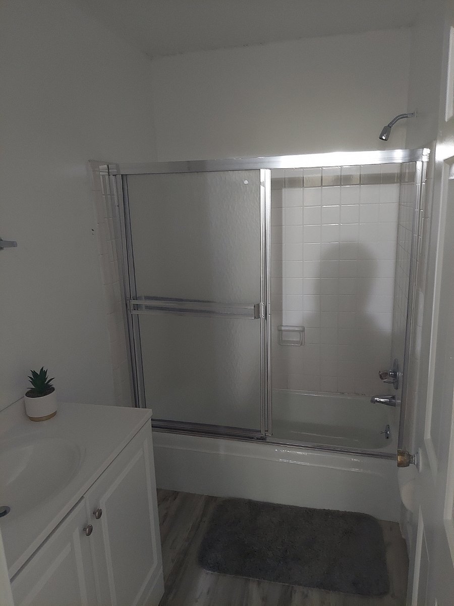 1 of three bathrooms