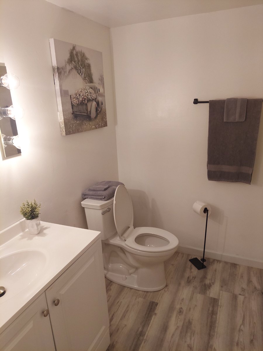 2 of 3 full Bathrooms