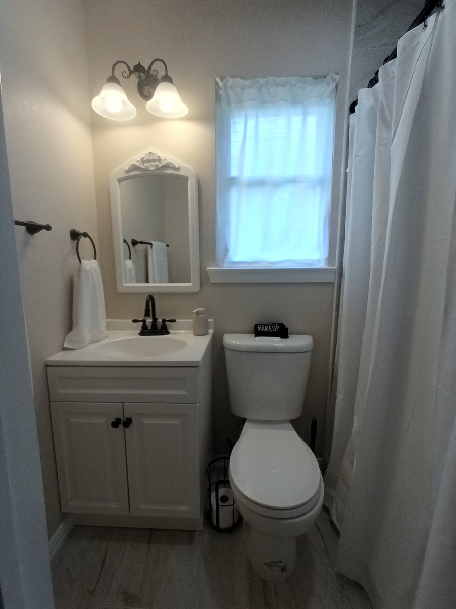 Master Bath Private 