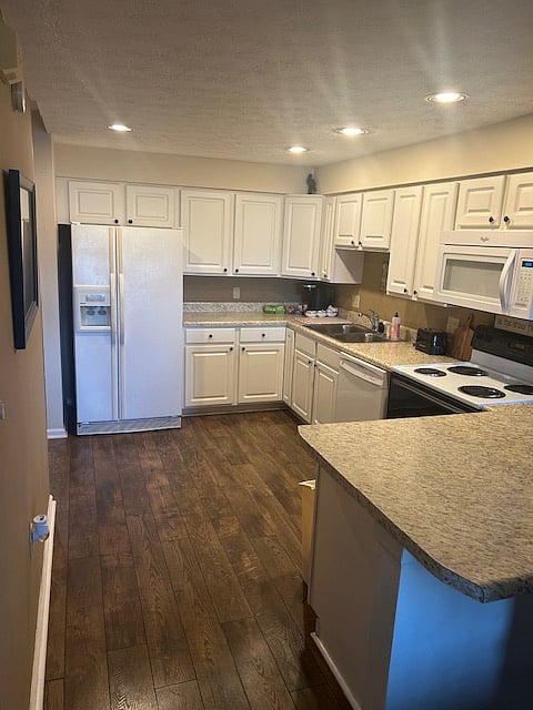 Furnished Finder property 869054_1 photo 7
