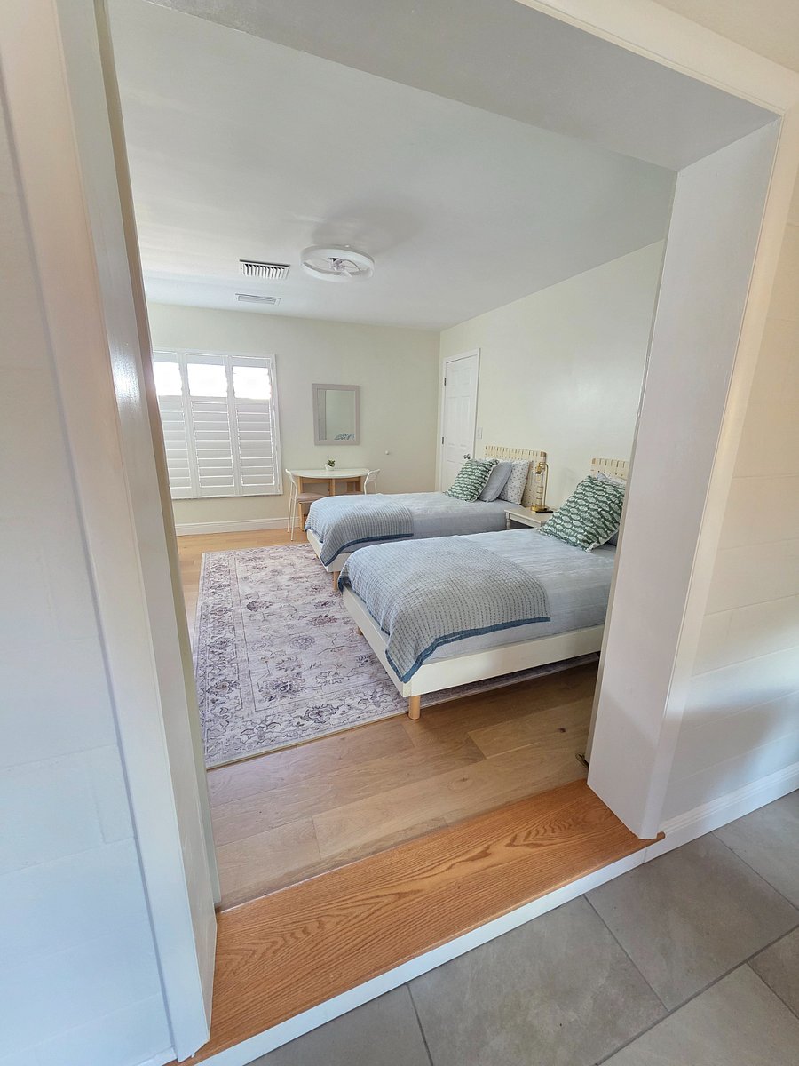 Lighted ceiling fans in both bedrooms are remote control.